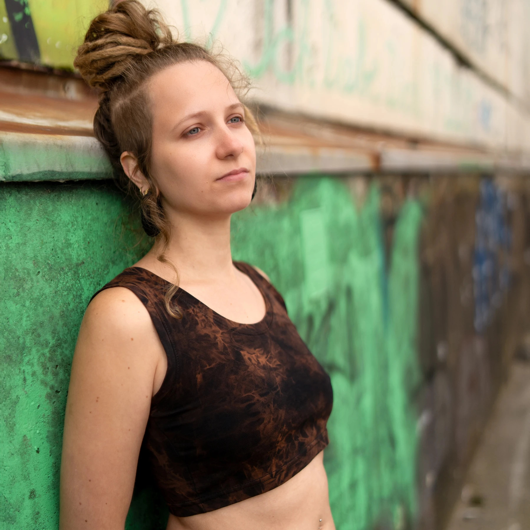 Acid Wash Crop Top – Bild 2